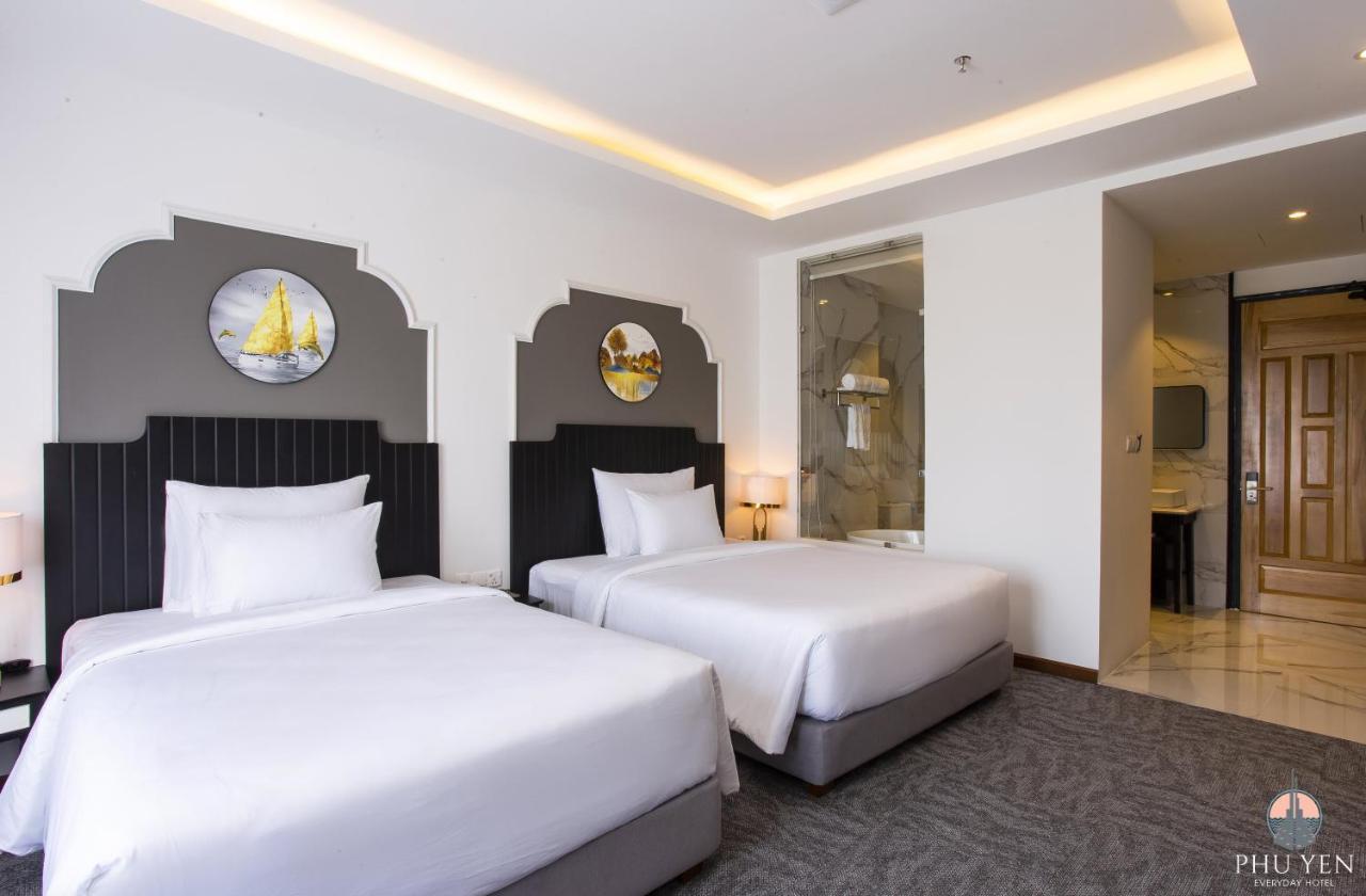 Phu Yen Everyday Hotel Tuy Hoa Exterior photo