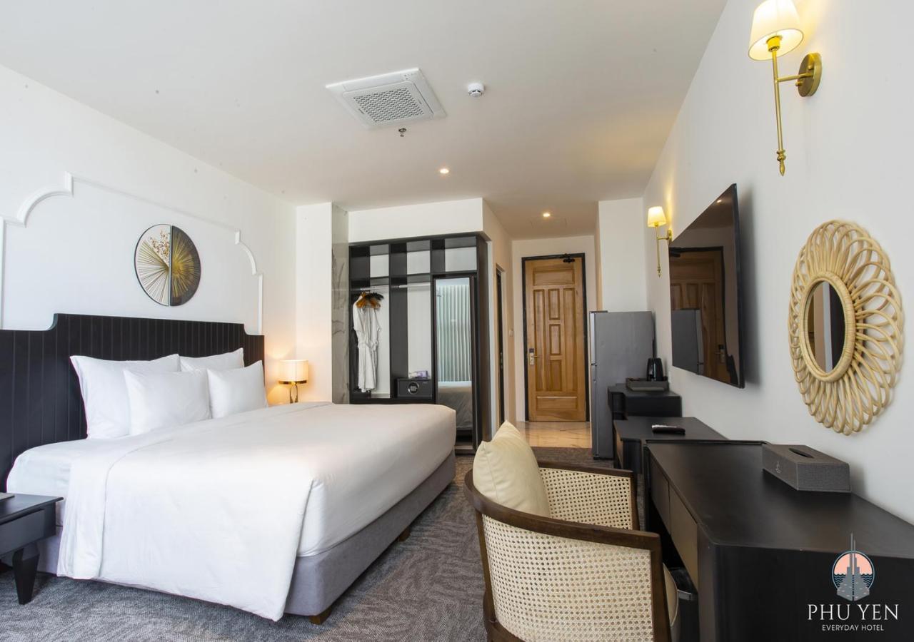 Phu Yen Everyday Hotel Tuy Hoa Exterior photo